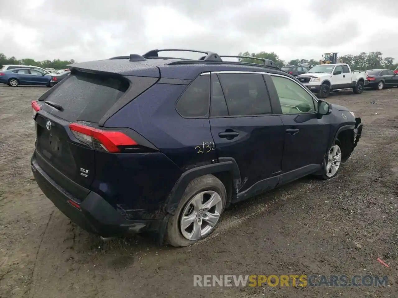 4 Photograph of a damaged car JTMP1RFV8KD011293 TOYOTA RAV4 2019