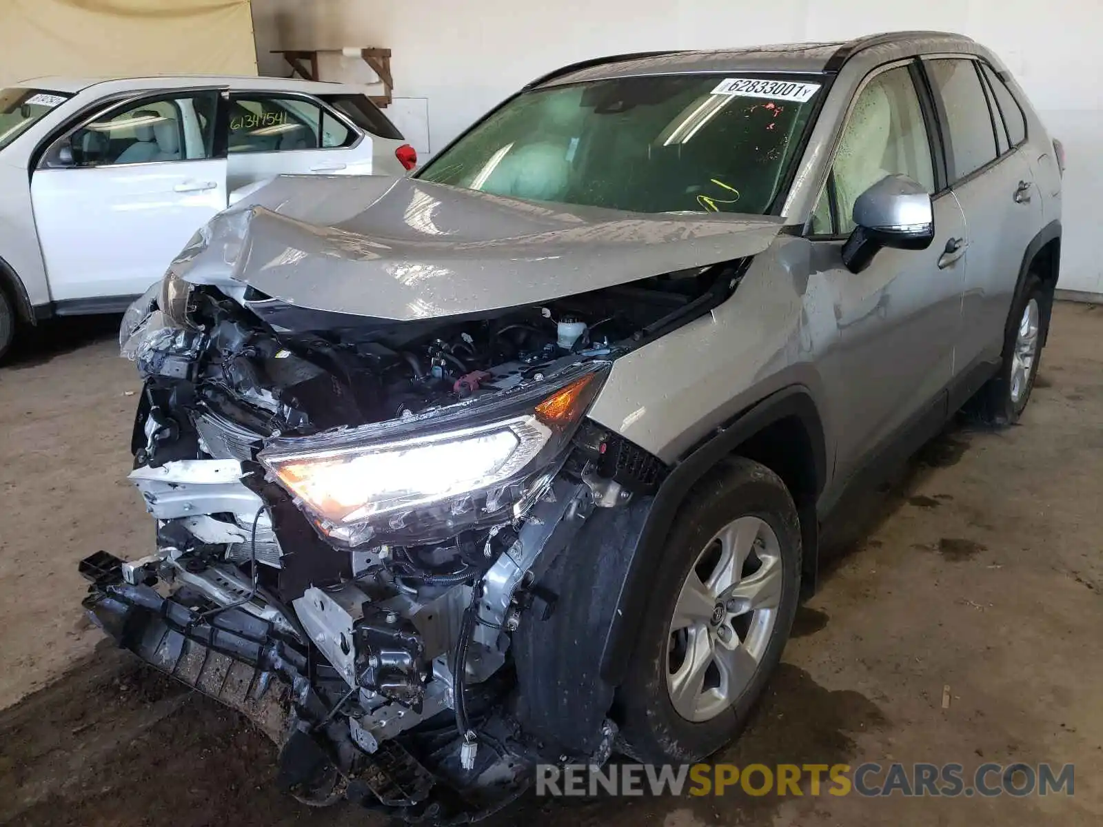 2 Photograph of a damaged car JTMP1RFV8KD013948 TOYOTA RAV4 2019