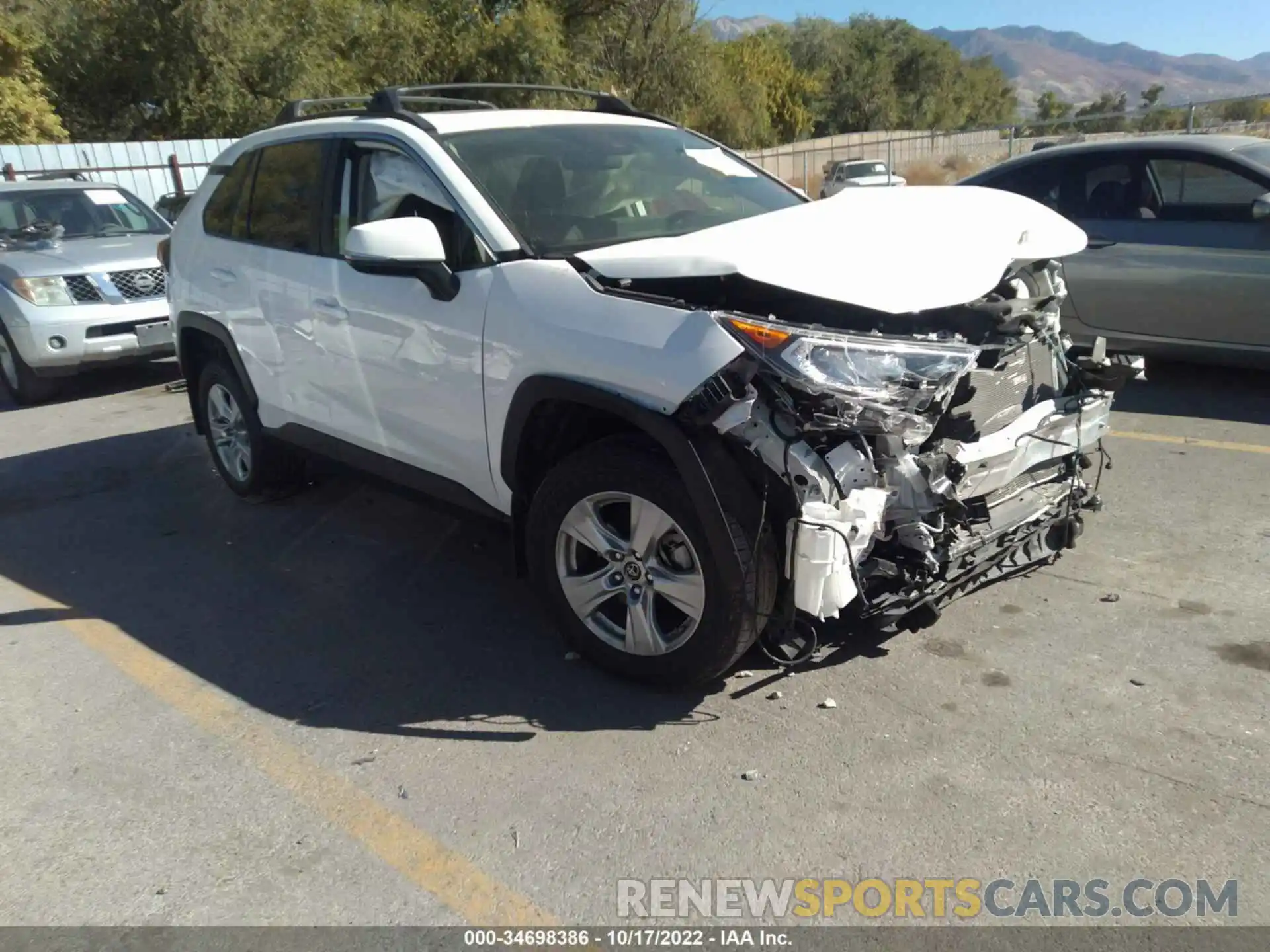 1 Photograph of a damaged car JTMP1RFV8KD030345 TOYOTA RAV4 2019