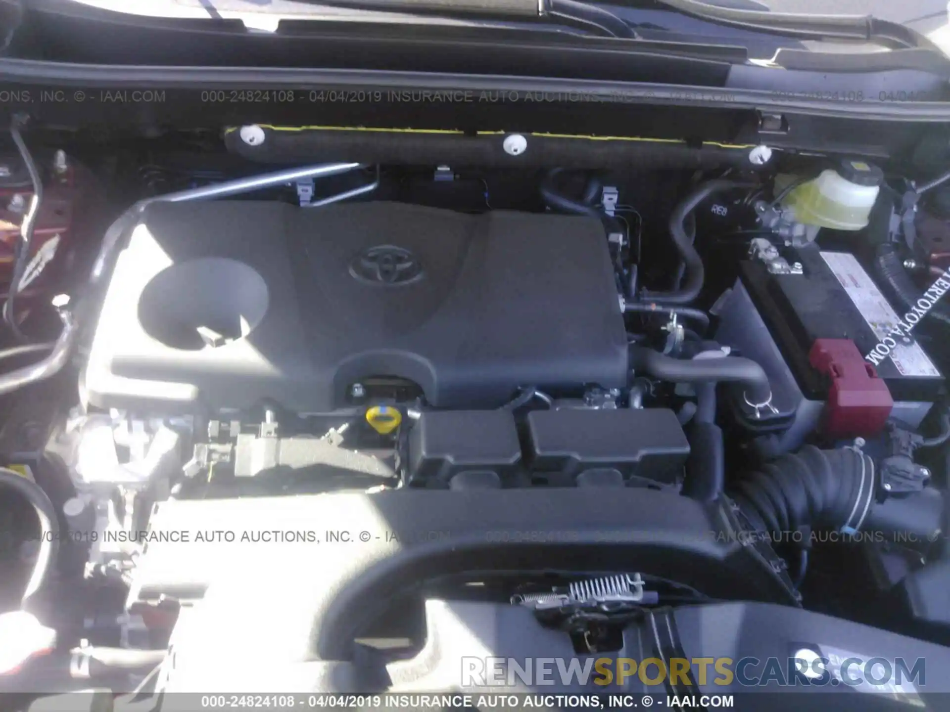 10 Photograph of a damaged car JTMP1RFV8KD503466 TOYOTA RAV4 2019