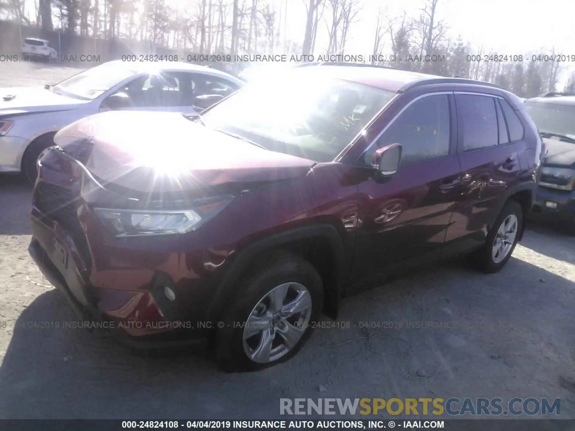 2 Photograph of a damaged car JTMP1RFV8KD503466 TOYOTA RAV4 2019