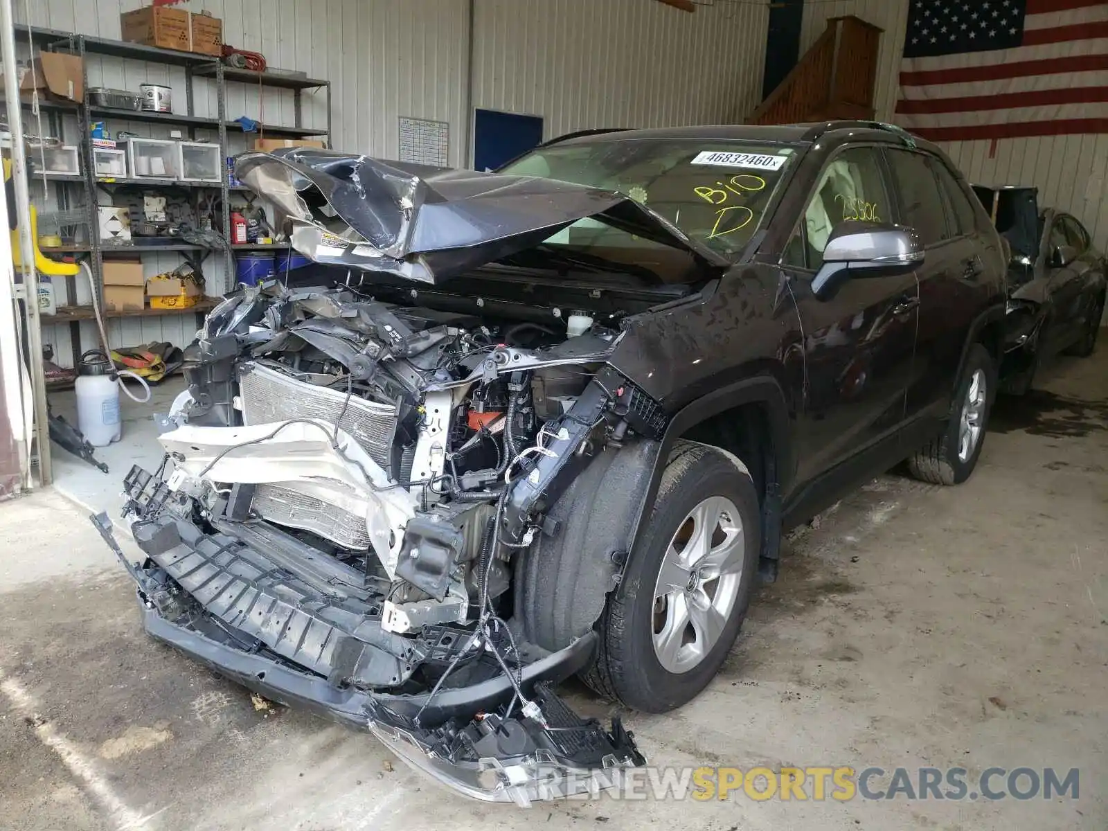 2 Photograph of a damaged car JTMP1RFV8KD512281 TOYOTA RAV4 2019