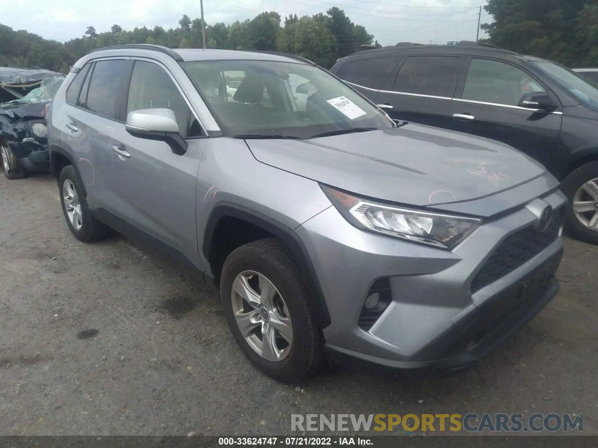 1 Photograph of a damaged car JTMP1RFV8KD522115 TOYOTA RAV4 2019