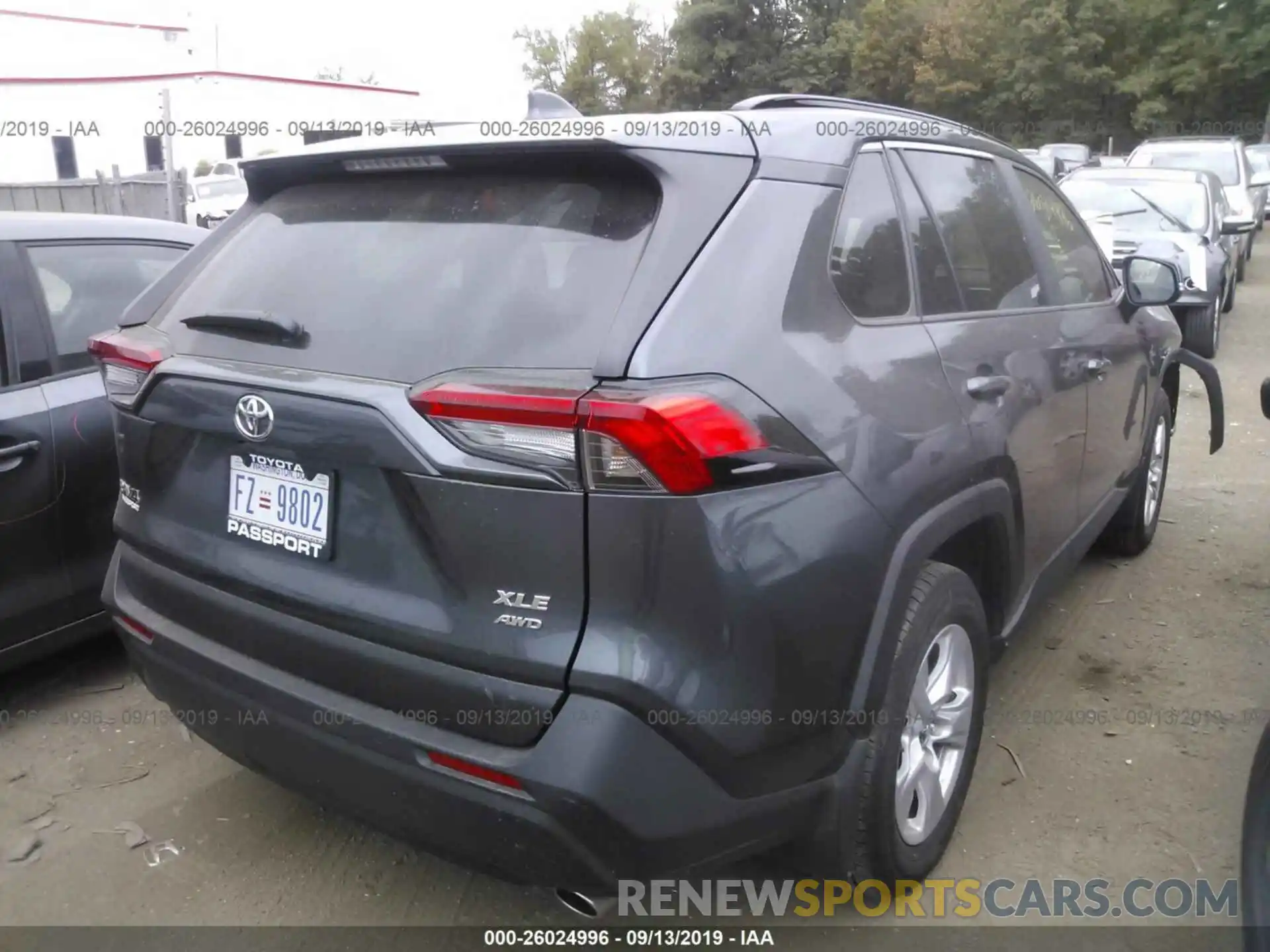 4 Photograph of a damaged car JTMP1RFV9KD008726 TOYOTA RAV4 2019