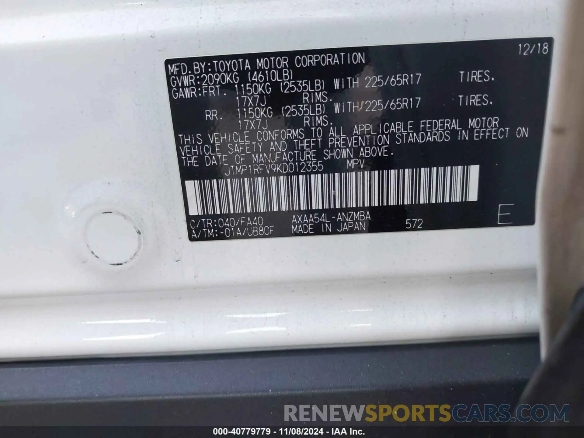 9 Photograph of a damaged car JTMP1RFV9KD012355 TOYOTA RAV4 2019