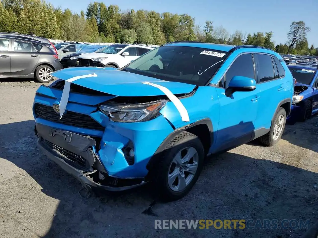 1 Photograph of a damaged car JTMP1RFV9KD026658 TOYOTA RAV4 2019