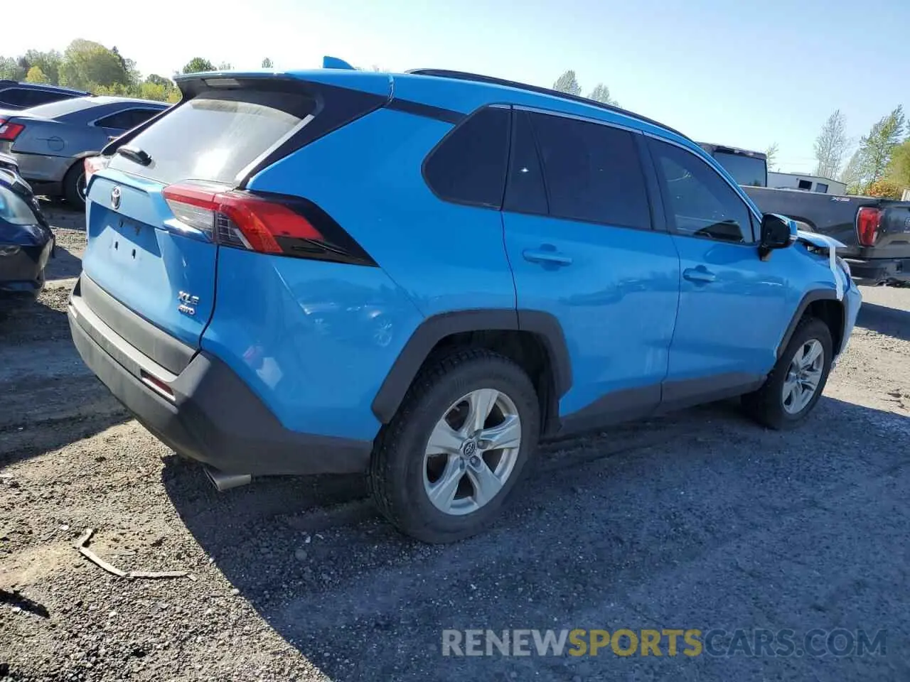3 Photograph of a damaged car JTMP1RFV9KD026658 TOYOTA RAV4 2019