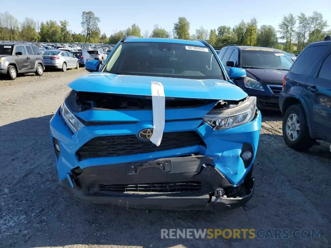 5 Photograph of a damaged car JTMP1RFV9KD026658 TOYOTA RAV4 2019