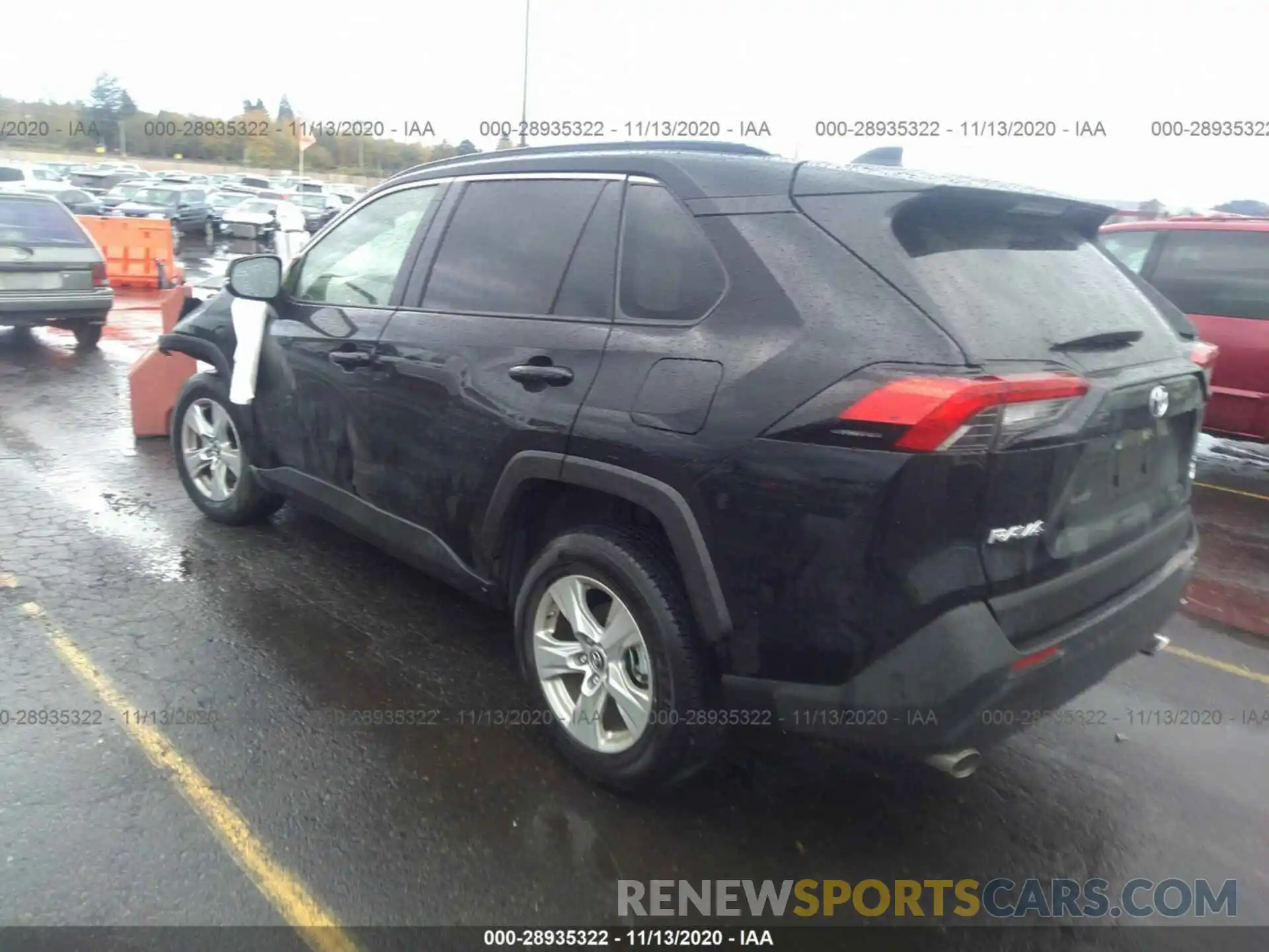 3 Photograph of a damaged car JTMP1RFV9KD029902 TOYOTA RAV4 2019