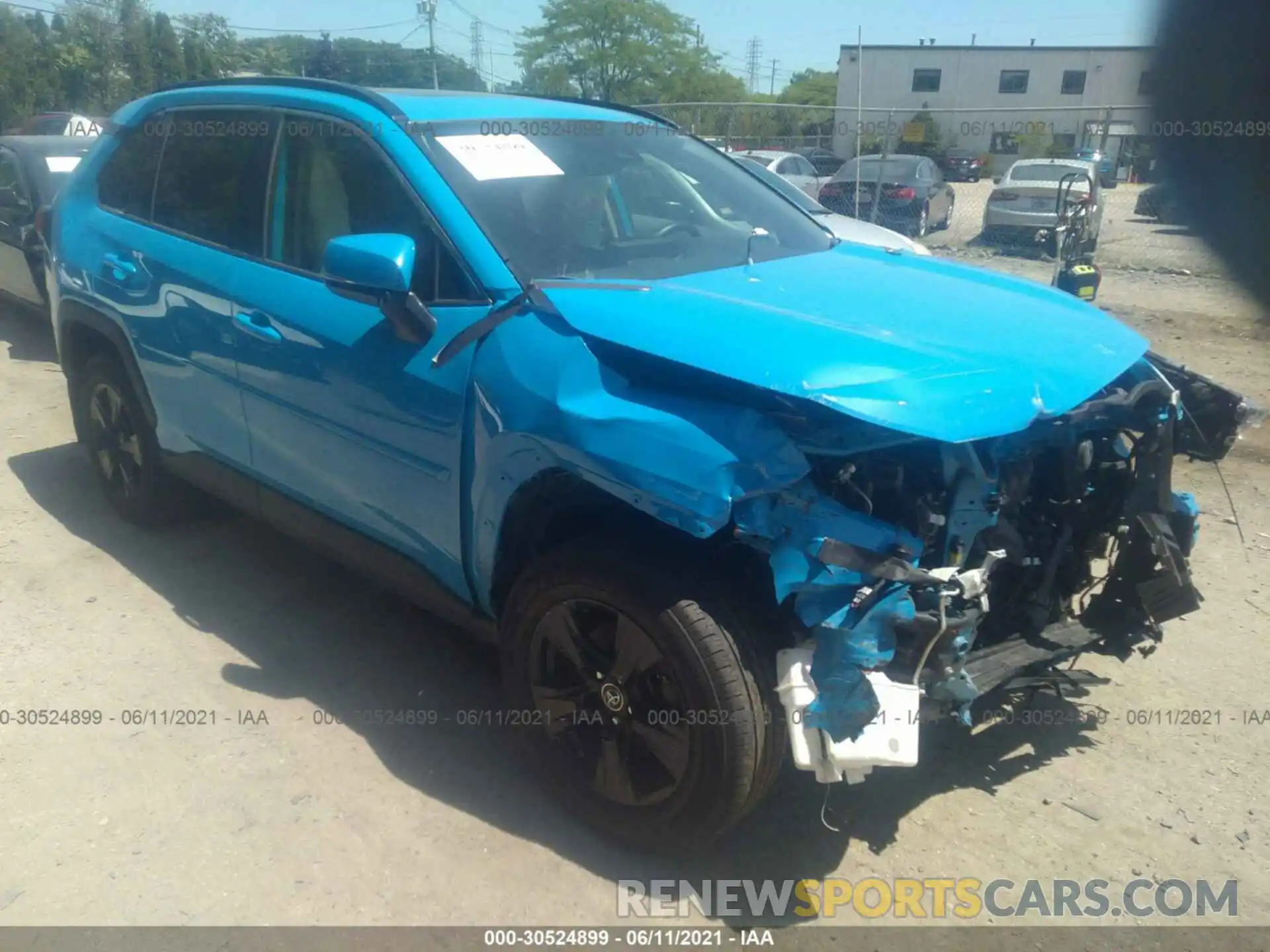 1 Photograph of a damaged car JTMP1RFV9KD030290 TOYOTA RAV4 2019