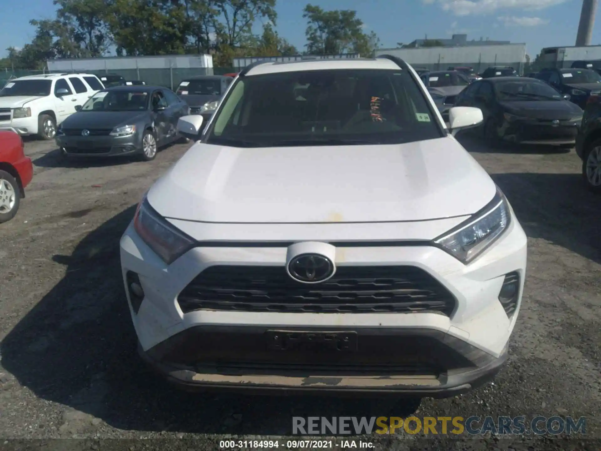 6 Photograph of a damaged car JTMP1RFV9KD039684 TOYOTA RAV4 2019