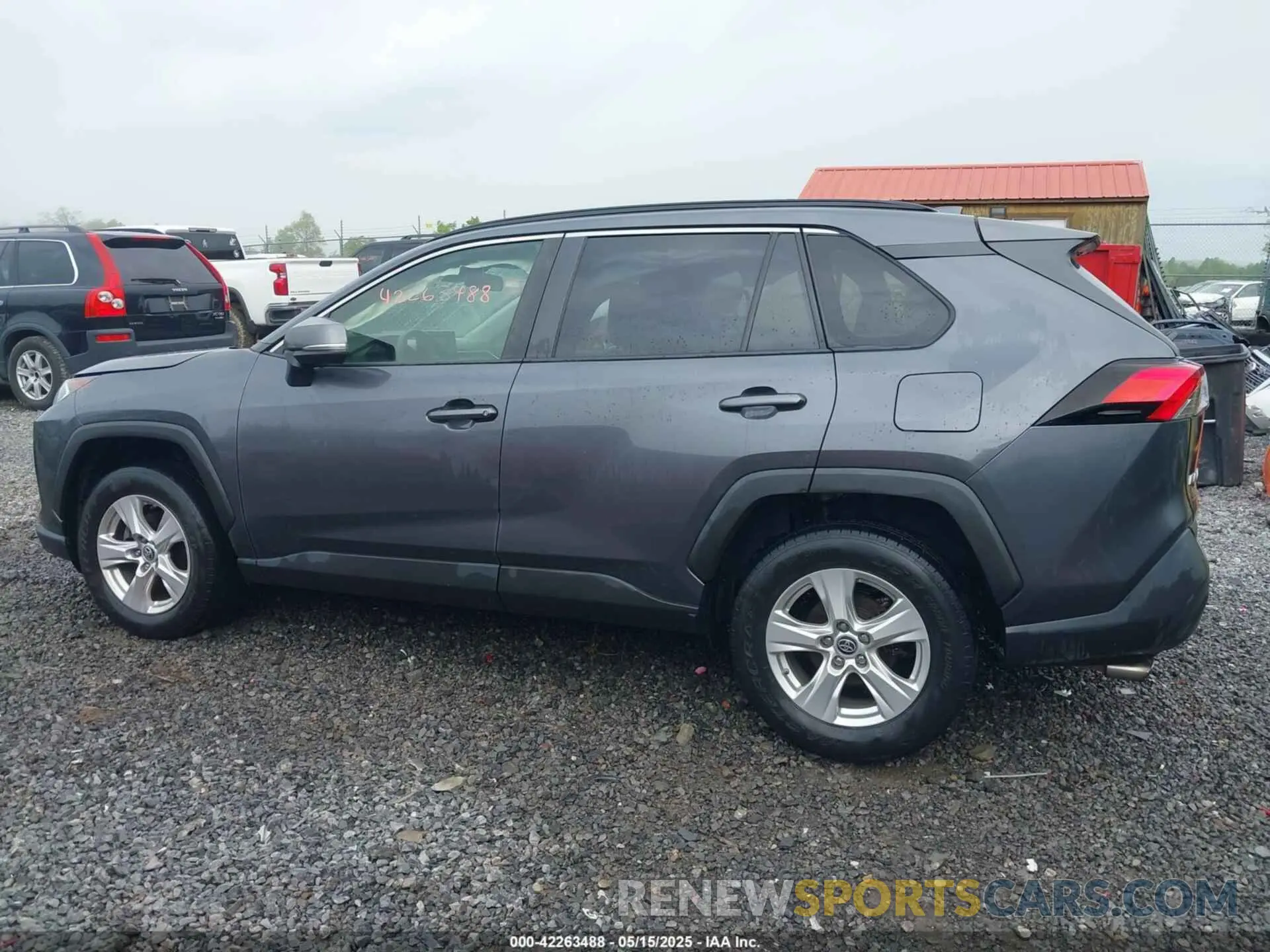 14 Photograph of a damaged car JTMP1RFV9KD041936 TOYOTA RAV4 2019