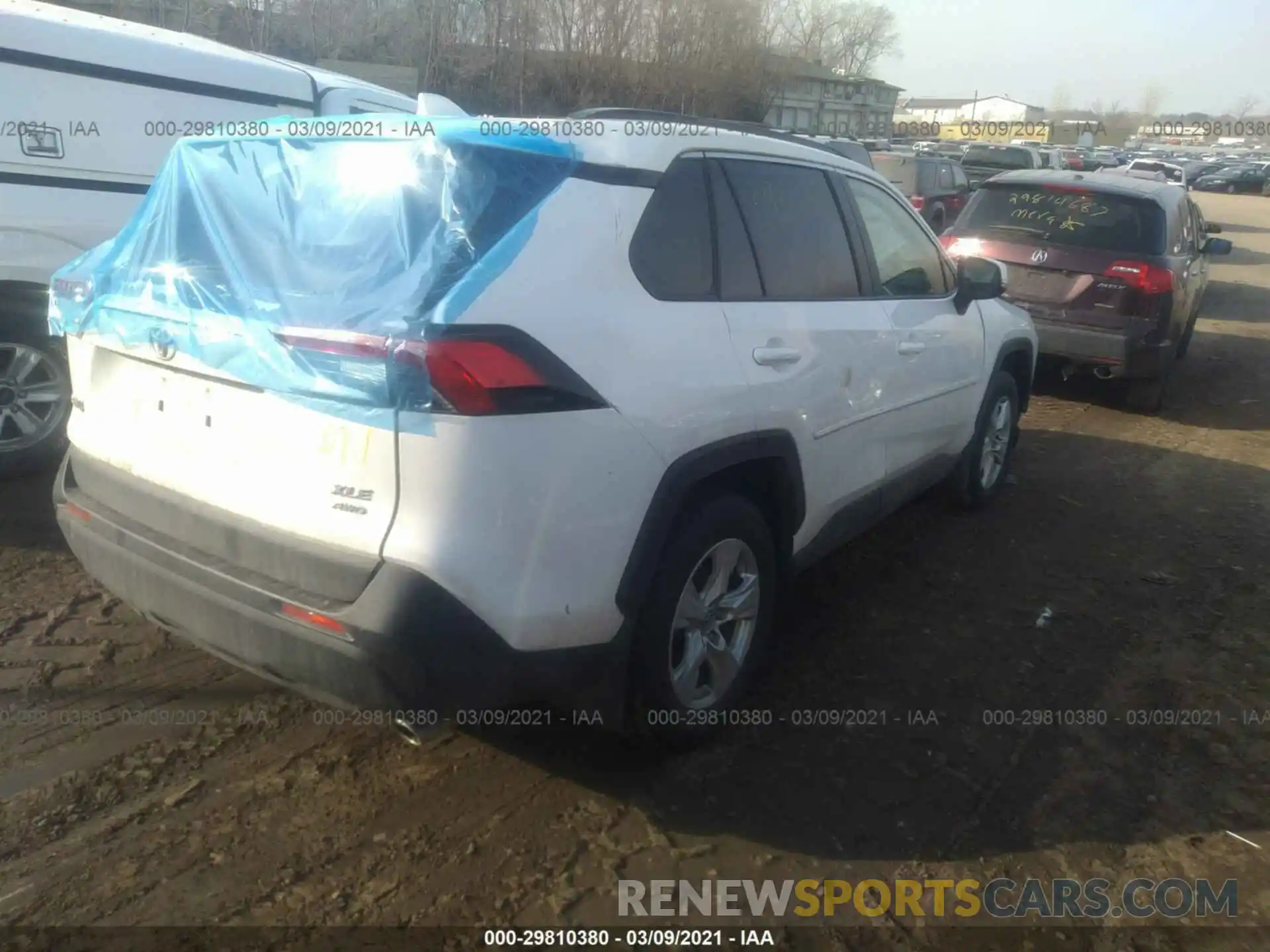 4 Photograph of a damaged car JTMP1RFV9KD500785 TOYOTA RAV4 2019