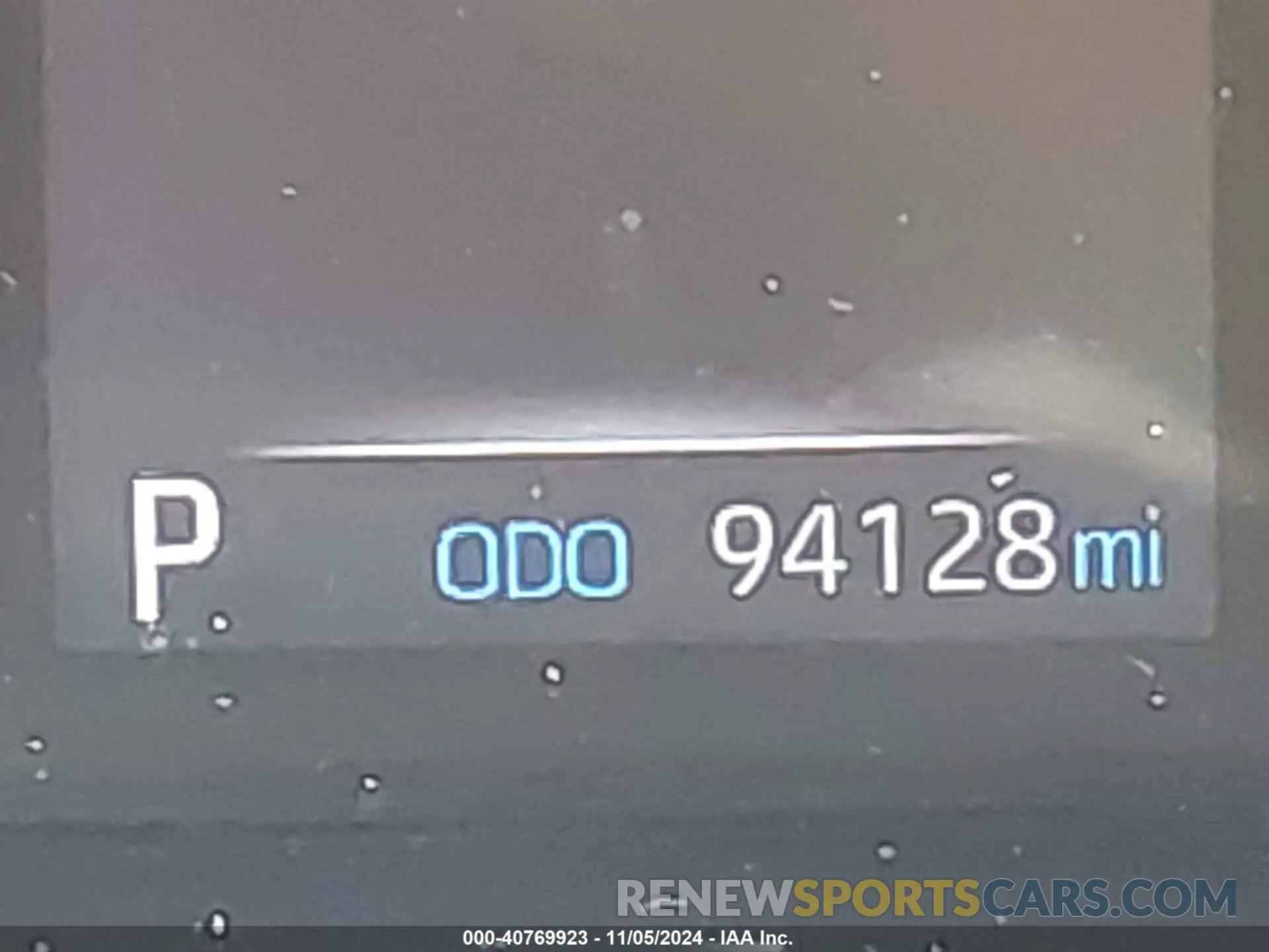 15 Photograph of a damaged car JTMP1RFV9KD501676 TOYOTA RAV4 2019