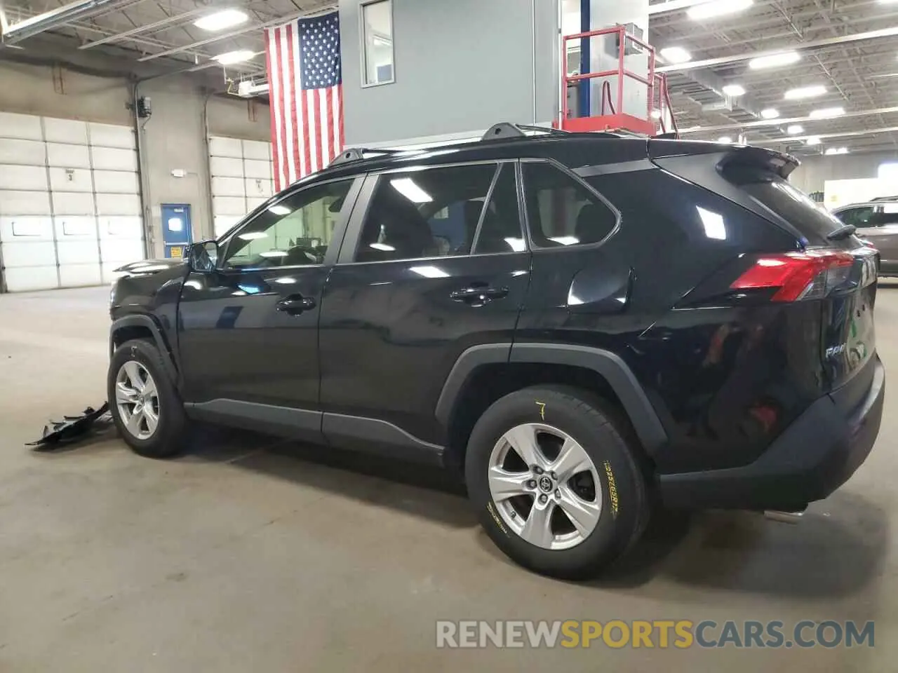 2 Photograph of a damaged car JTMP1RFV9KD507333 TOYOTA RAV4 2019