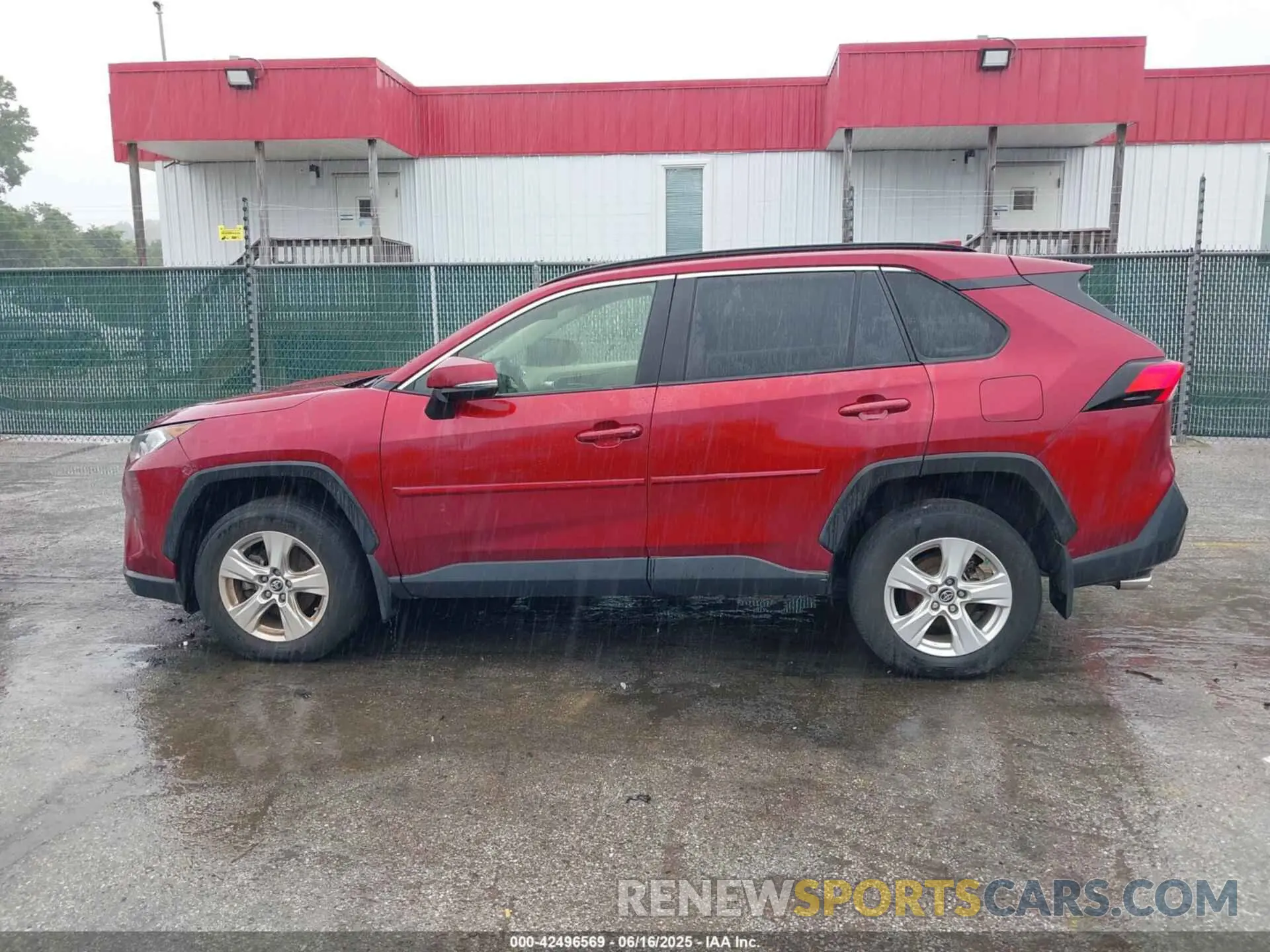 13 Photograph of a damaged car JTMP1RFV9KJ008226 TOYOTA RAV4 2019
