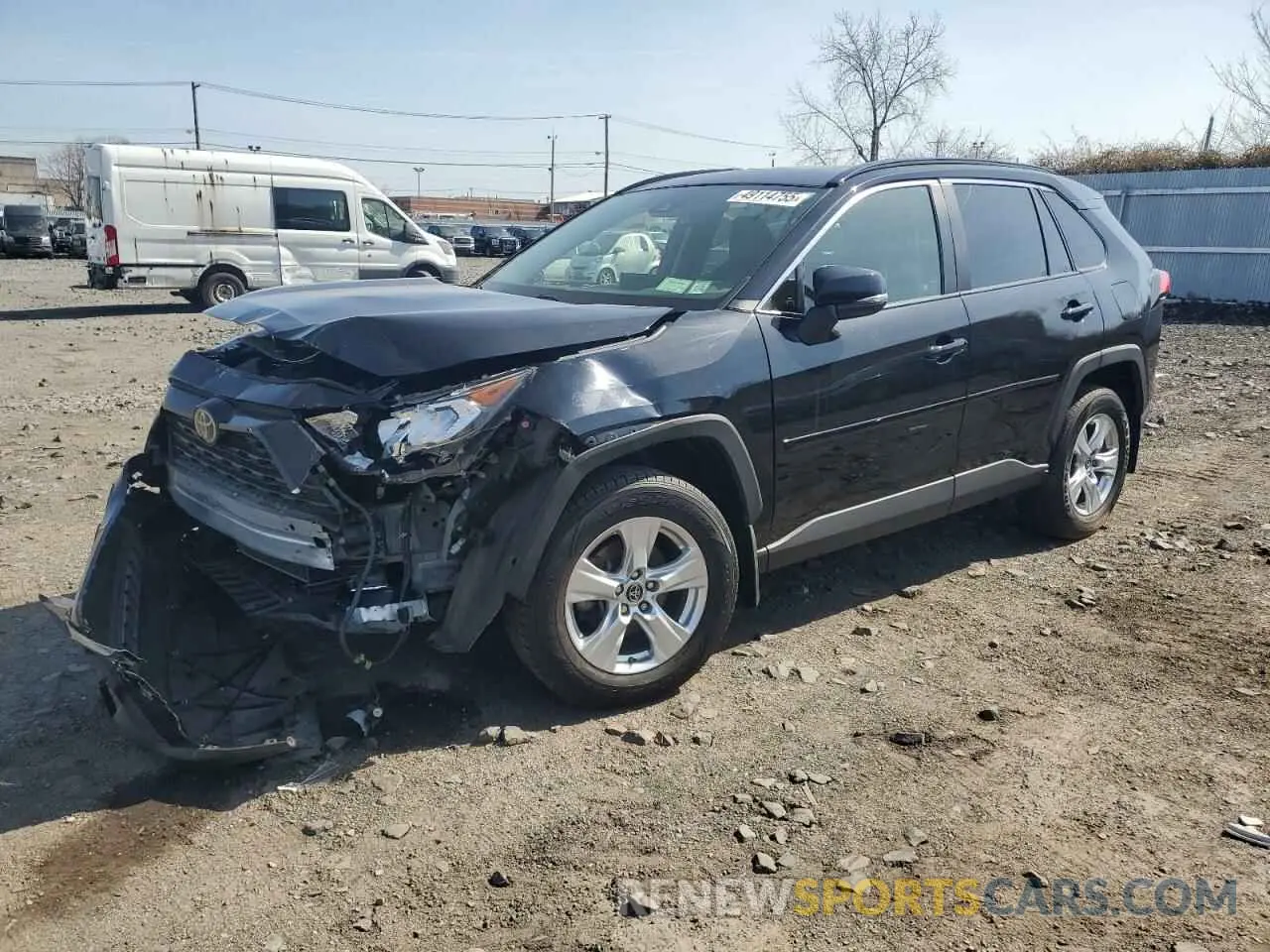 1 Photograph of a damaged car JTMP1RFVXKD005687 TOYOTA RAV4 2019