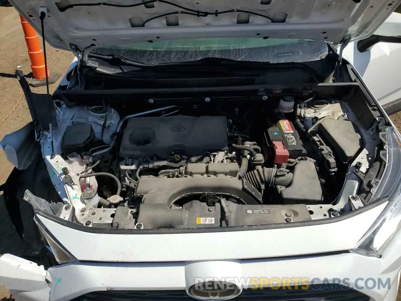 12 Photograph of a damaged car JTMP1RFVXKD021338 TOYOTA RAV4 2019