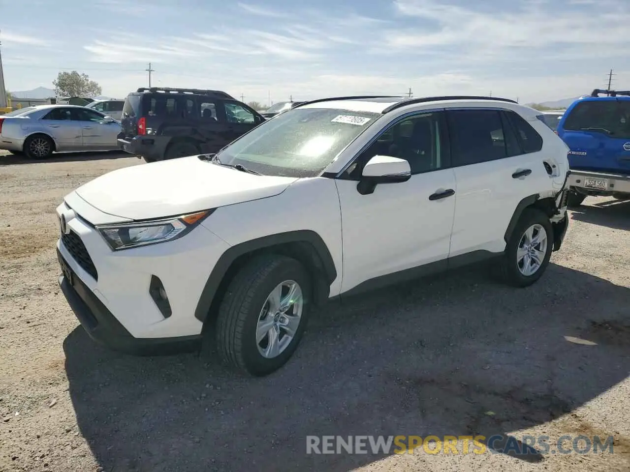 1 Photograph of a damaged car JTMP1RFVXKD023638 TOYOTA RAV4 2019
