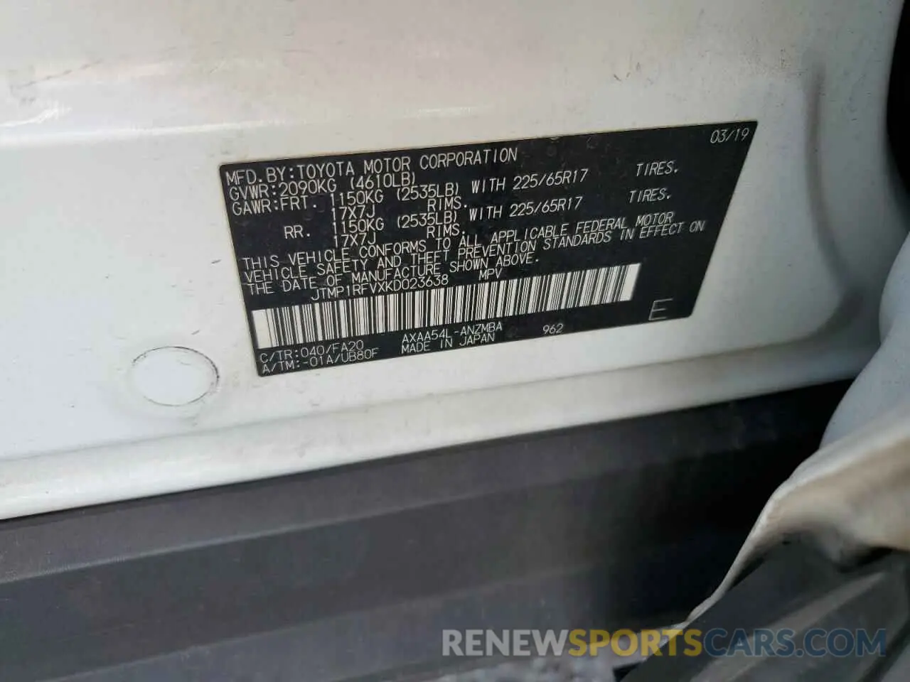 12 Photograph of a damaged car JTMP1RFVXKD023638 TOYOTA RAV4 2019