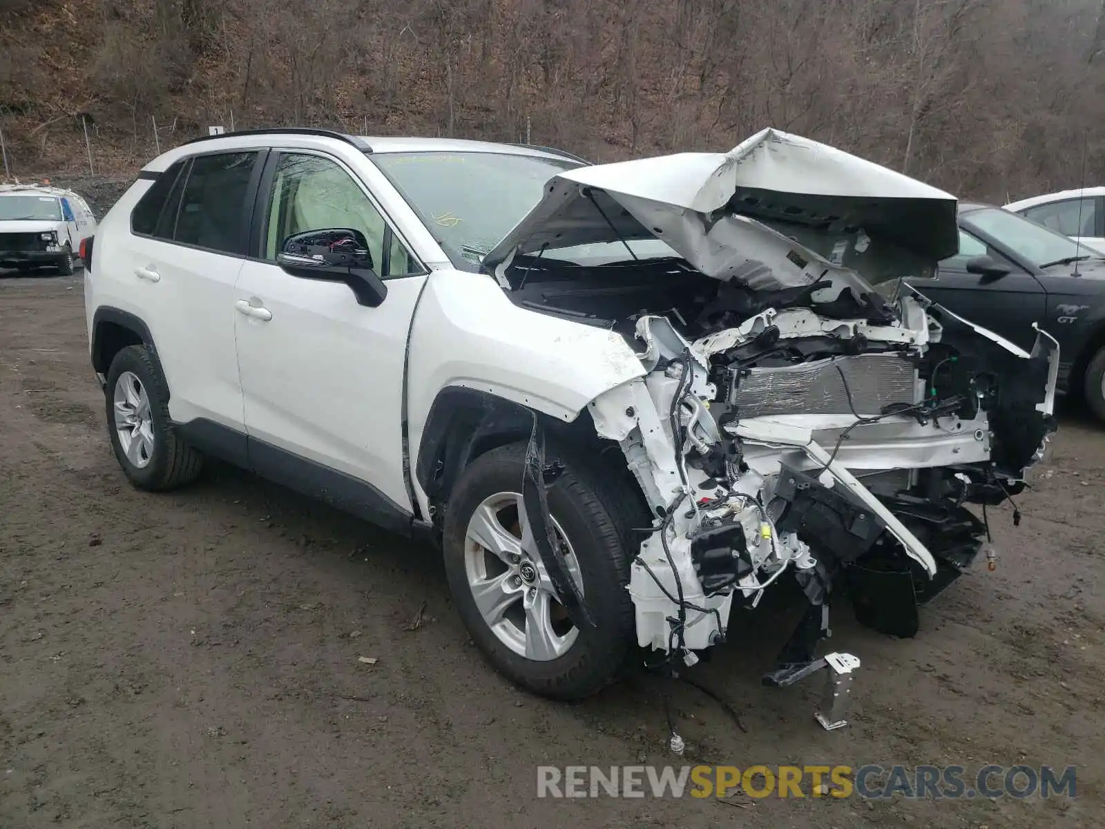 1 Photograph of a damaged car JTMP1RFVXKD032002 TOYOTA RAV4 2019