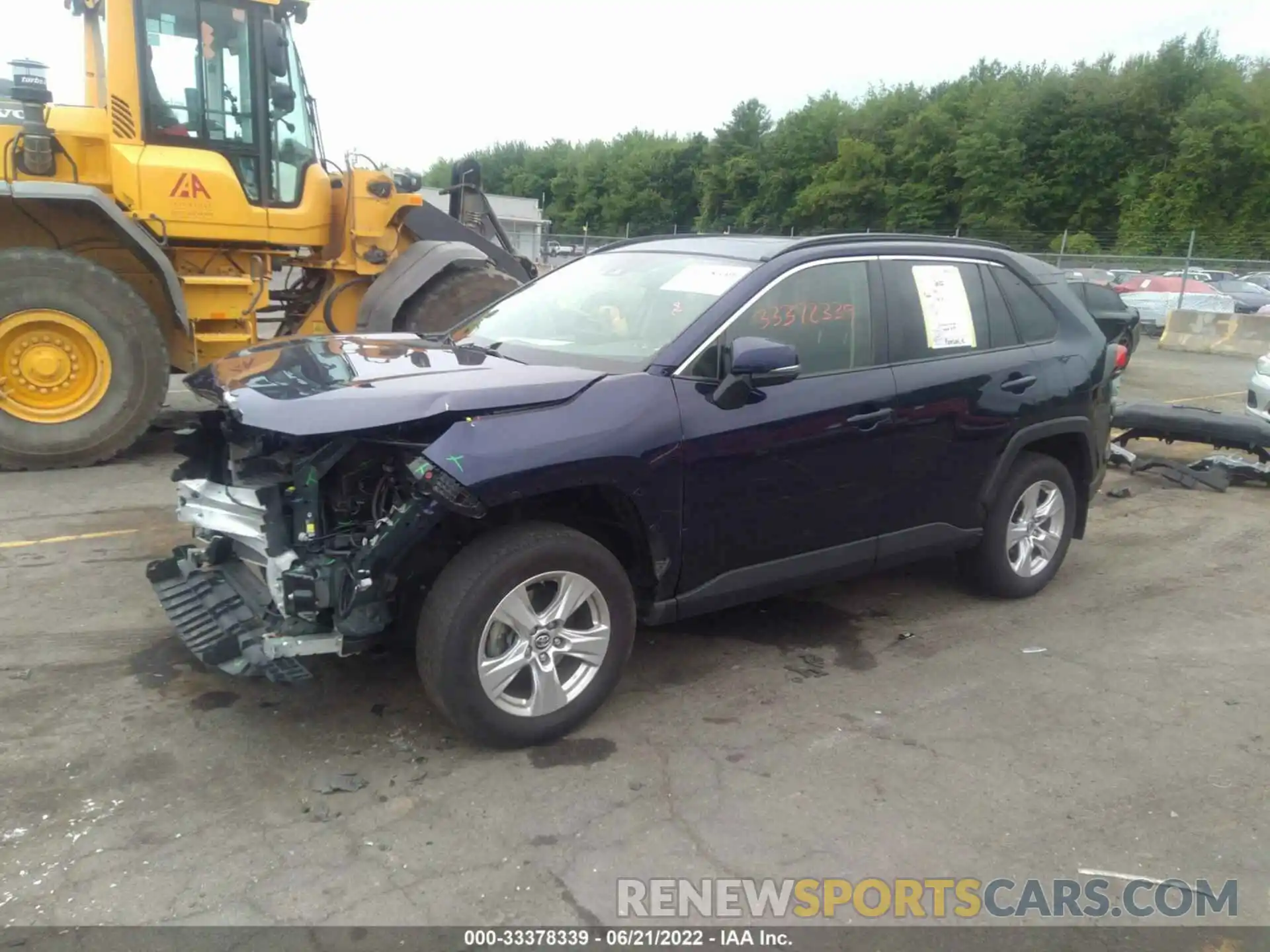 2 Photograph of a damaged car JTMP1RFVXKJ019297 TOYOTA RAV4 2019