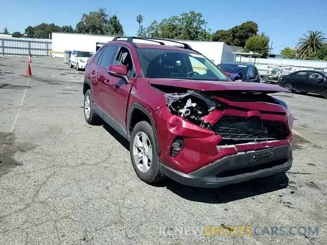 11 Photograph of a damaged car JTMRWRFV0KD007023 TOYOTA RAV4 2019