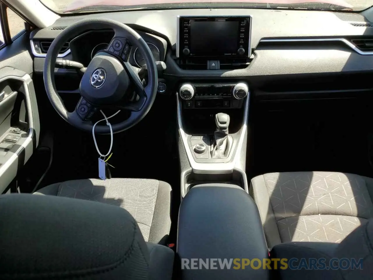 8 Photograph of a damaged car JTMRWRFV0KD007023 TOYOTA RAV4 2019