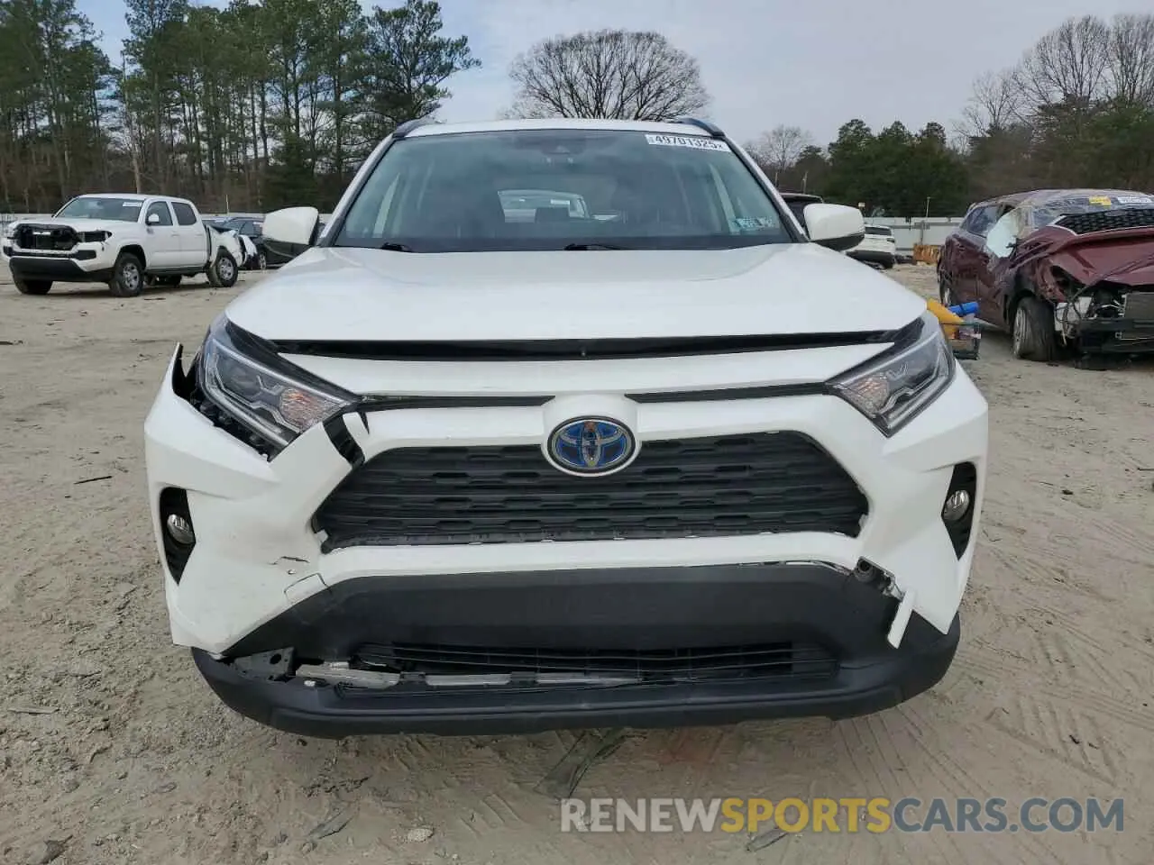 5 Photograph of a damaged car JTMRWRFV1KD004163 TOYOTA RAV4 2019