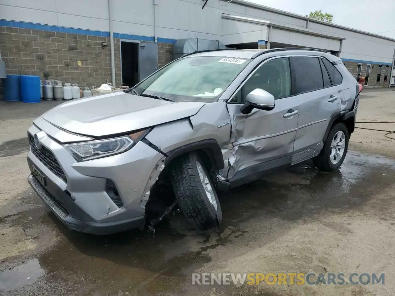 1 Photograph of a damaged car JTMRWRFV2KD009419 TOYOTA RAV4 2019