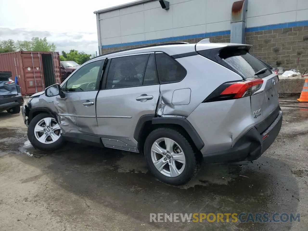 2 Photograph of a damaged car JTMRWRFV2KD009419 TOYOTA RAV4 2019