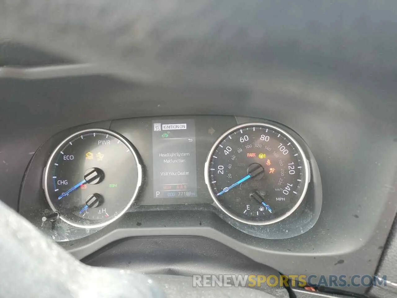 9 Photograph of a damaged car JTMRWRFV2KD009419 TOYOTA RAV4 2019