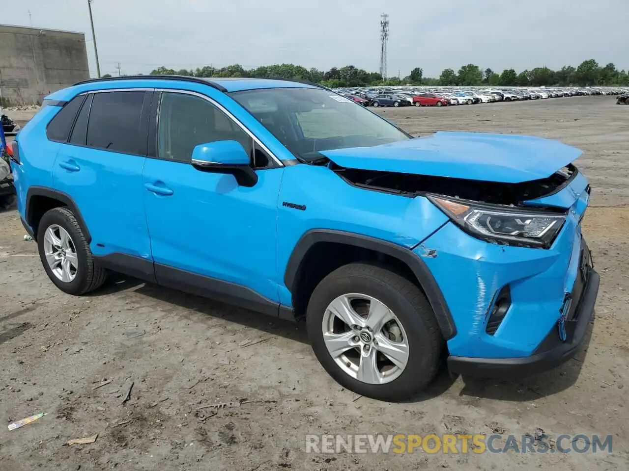 4 Photograph of a damaged car JTMRWRFV2KD028214 TOYOTA RAV4 2019