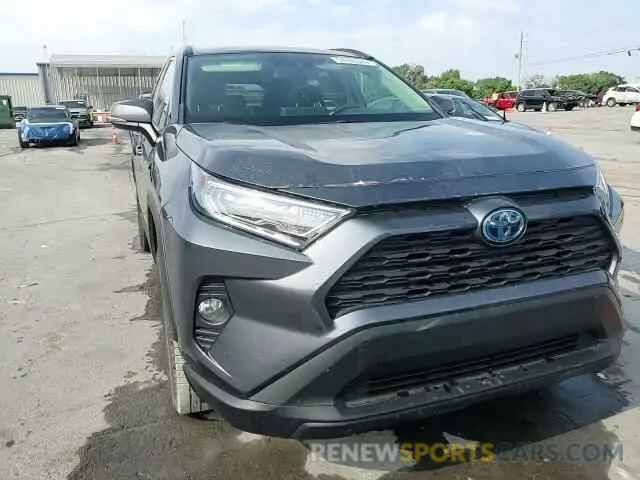 14 Photograph of a damaged car JTMRWRFV2KD030268 TOYOTA RAV4 2019
