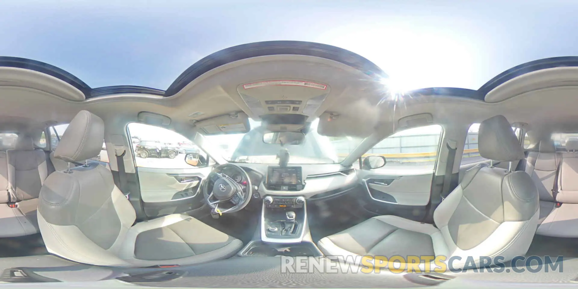 15 Photograph of a damaged car JTMRWRFV2KD030268 TOYOTA RAV4 2019