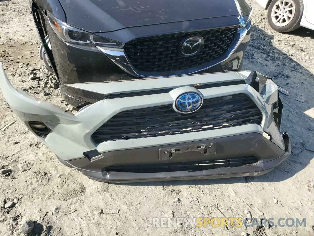 13 Photograph of a damaged car JTMRWRFV2KD043277 TOYOTA RAV4 2019
