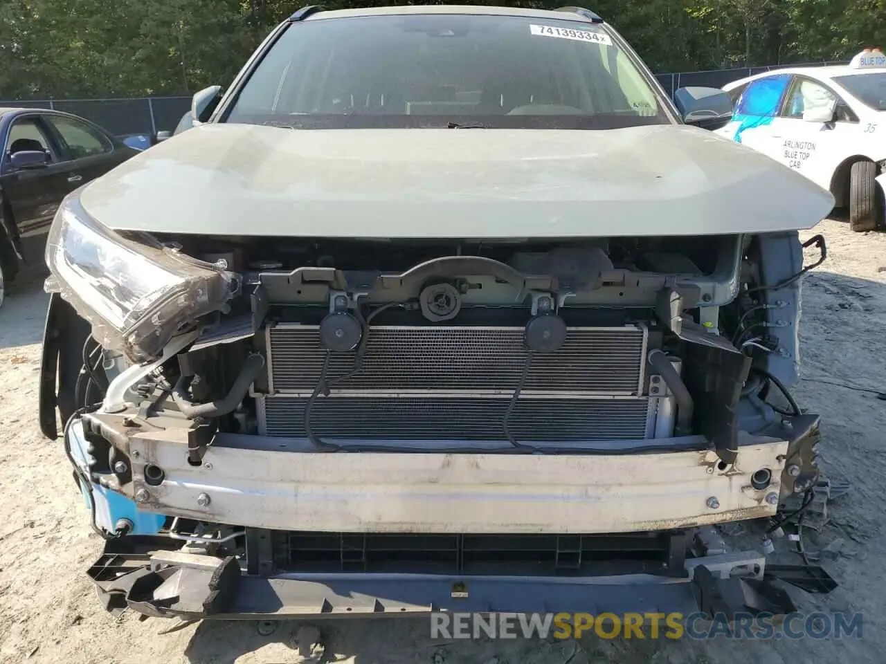 5 Photograph of a damaged car JTMRWRFV2KD043277 TOYOTA RAV4 2019