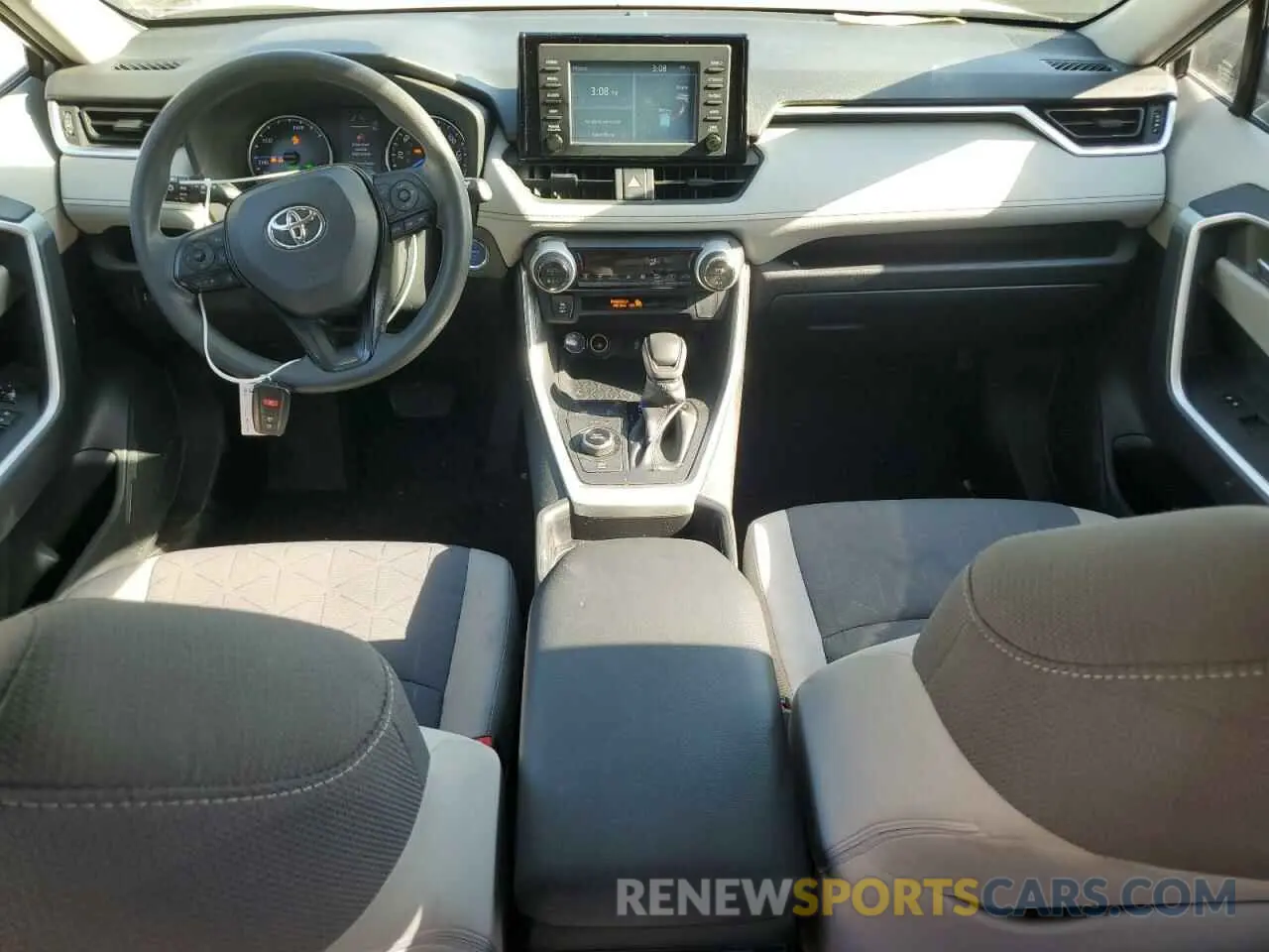 8 Photograph of a damaged car JTMRWRFV2KD043277 TOYOTA RAV4 2019
