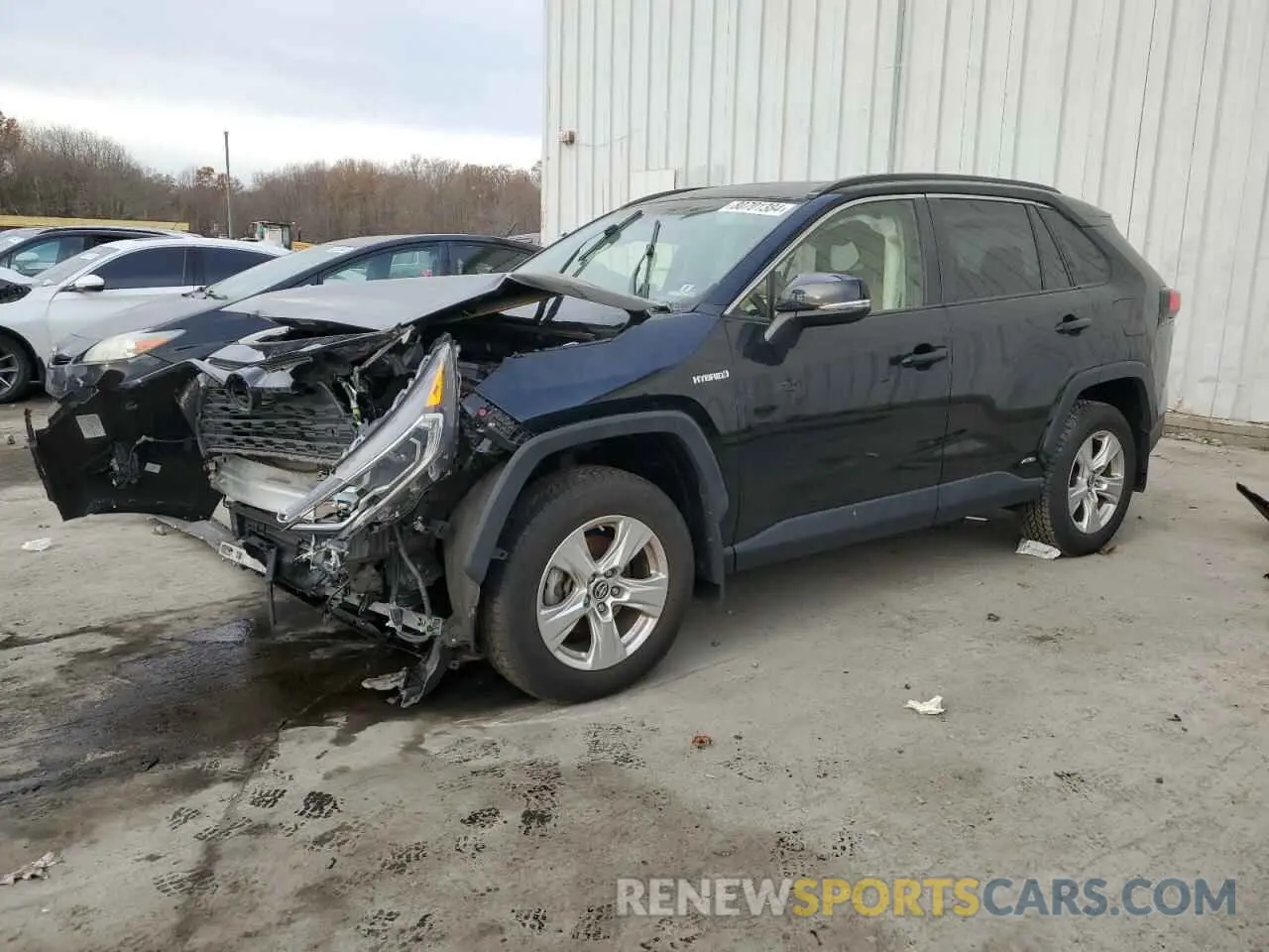 1 Photograph of a damaged car JTMRWRFV2KJ006411 TOYOTA RAV4 2019
