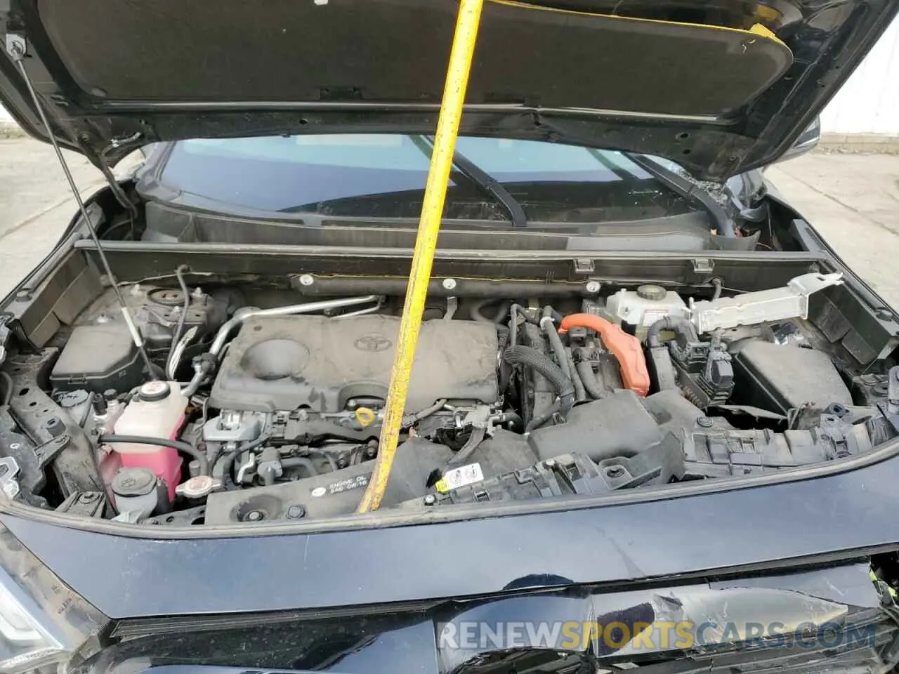 12 Photograph of a damaged car JTMRWRFV2KJ006411 TOYOTA RAV4 2019
