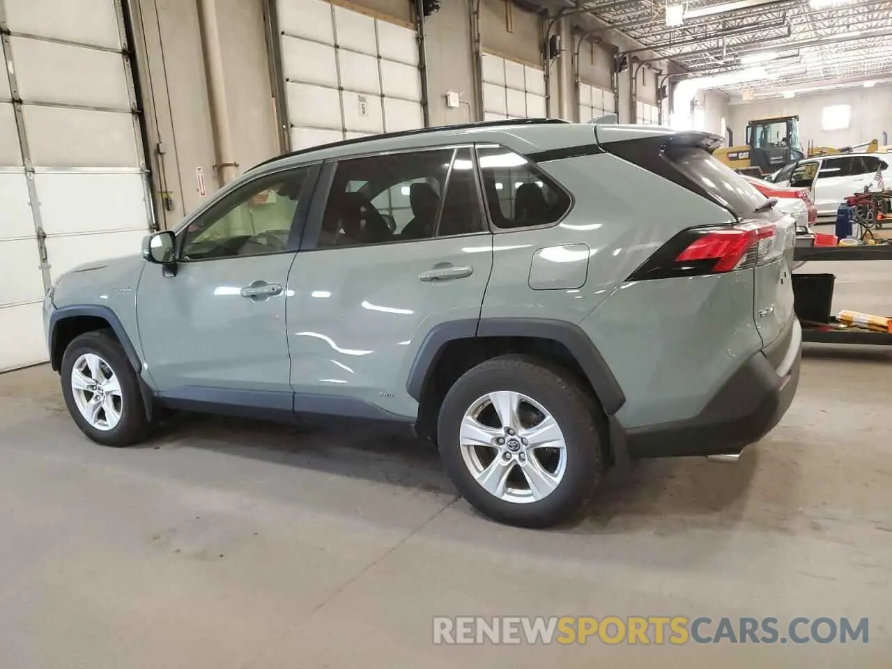 2 Photograph of a damaged car JTMRWRFV4KD032801 TOYOTA RAV4 2019