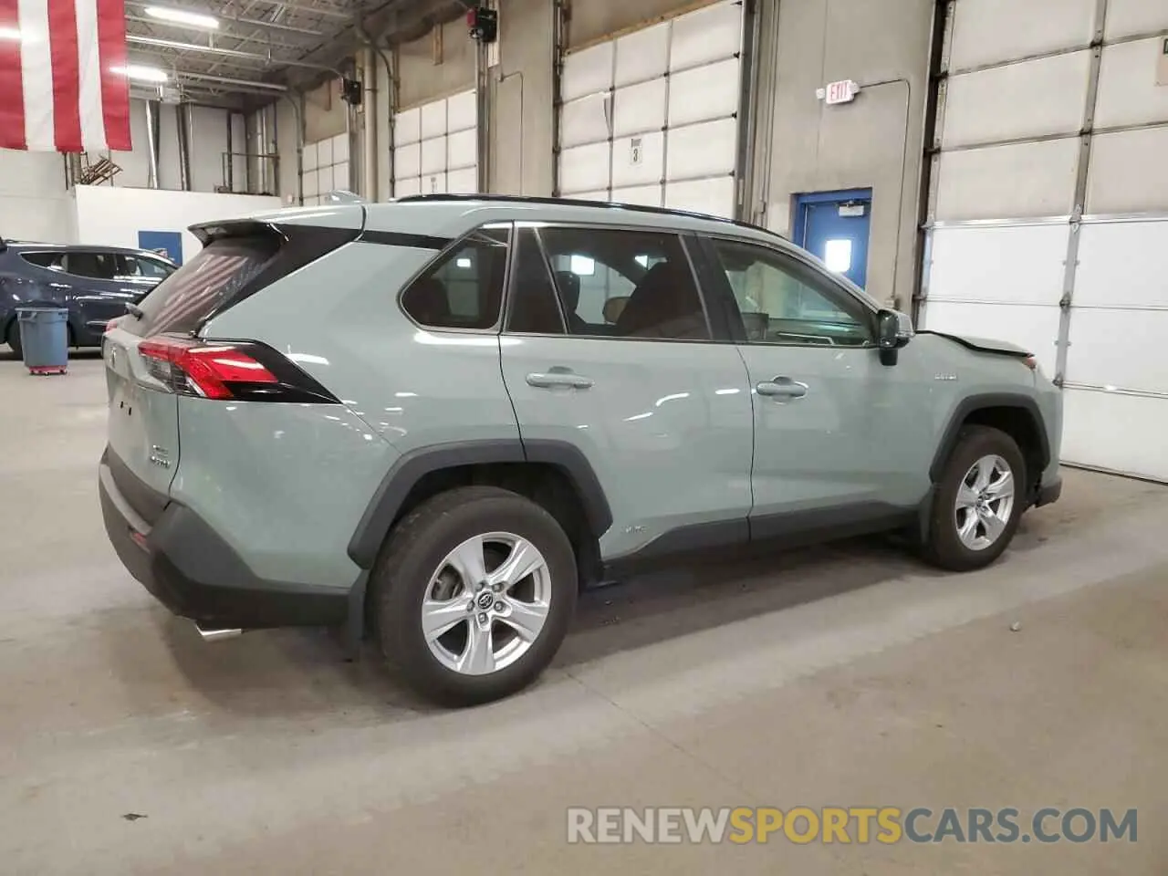 3 Photograph of a damaged car JTMRWRFV4KD032801 TOYOTA RAV4 2019