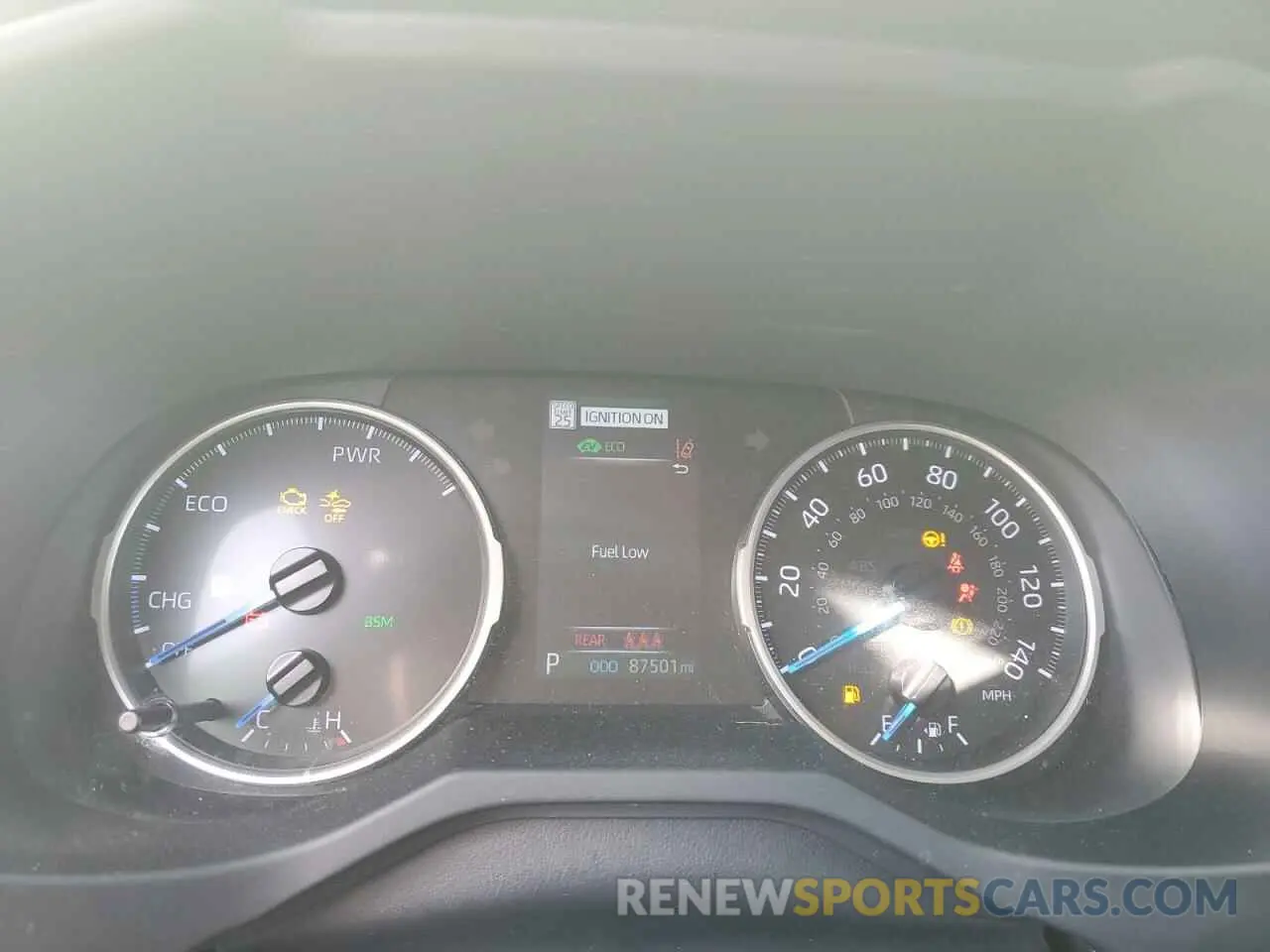 9 Photograph of a damaged car JTMRWRFV4KD041479 TOYOTA RAV4 2019