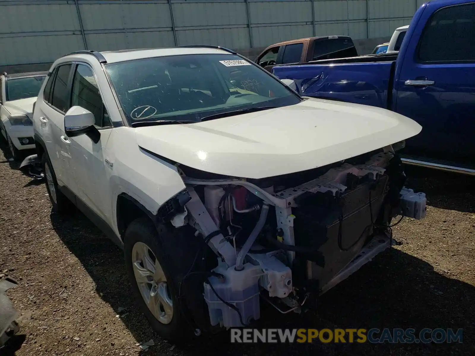 1 Photograph of a damaged car JTMRWRFV5KD034802 TOYOTA RAV4 2019