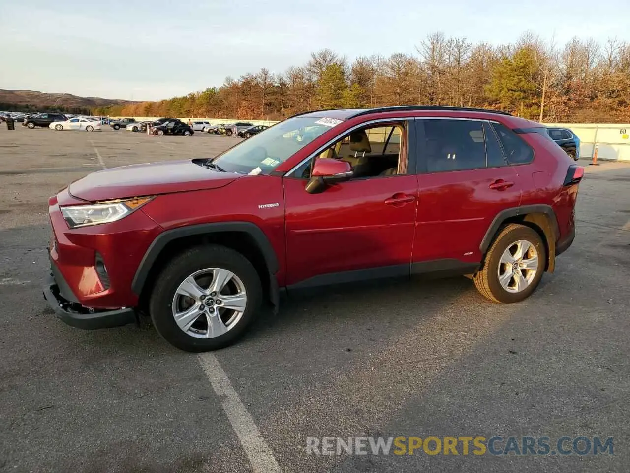 1 Photograph of a damaged car JTMRWRFV6KD008936 TOYOTA RAV4 2019