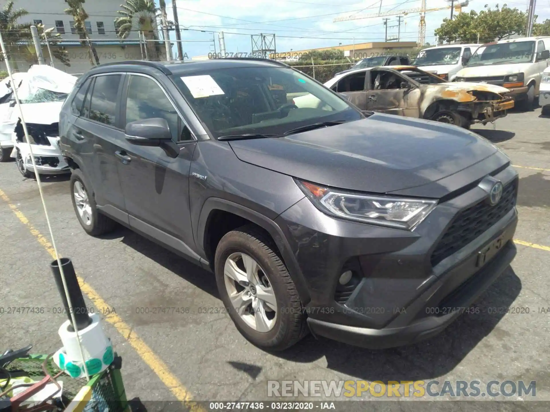 1 Photograph of a damaged car JTMRWRFV7KD039354 TOYOTA RAV4 2019