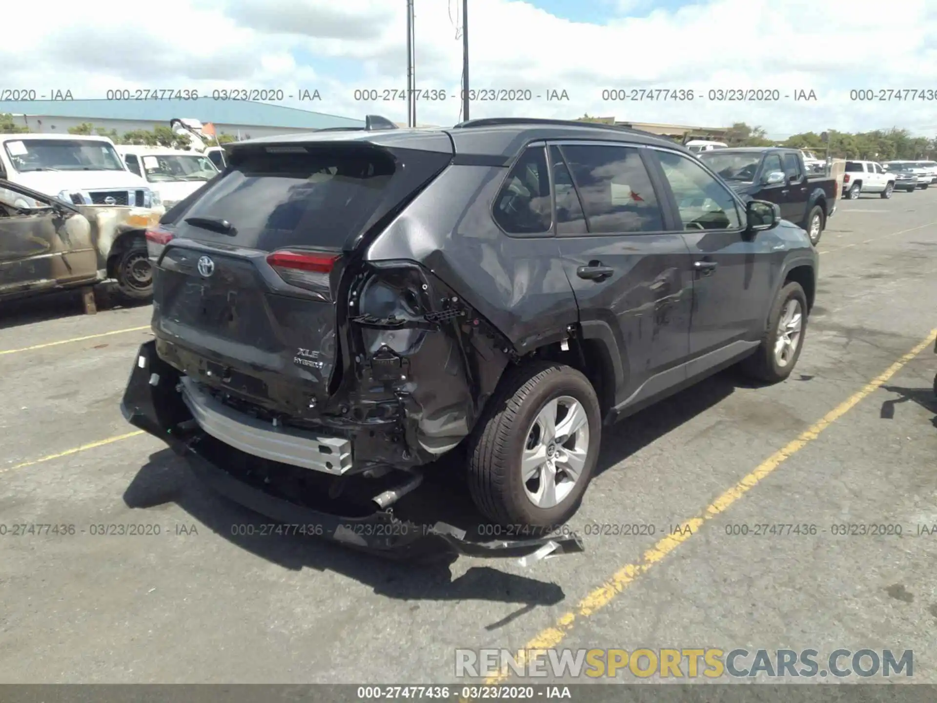 4 Photograph of a damaged car JTMRWRFV7KD039354 TOYOTA RAV4 2019