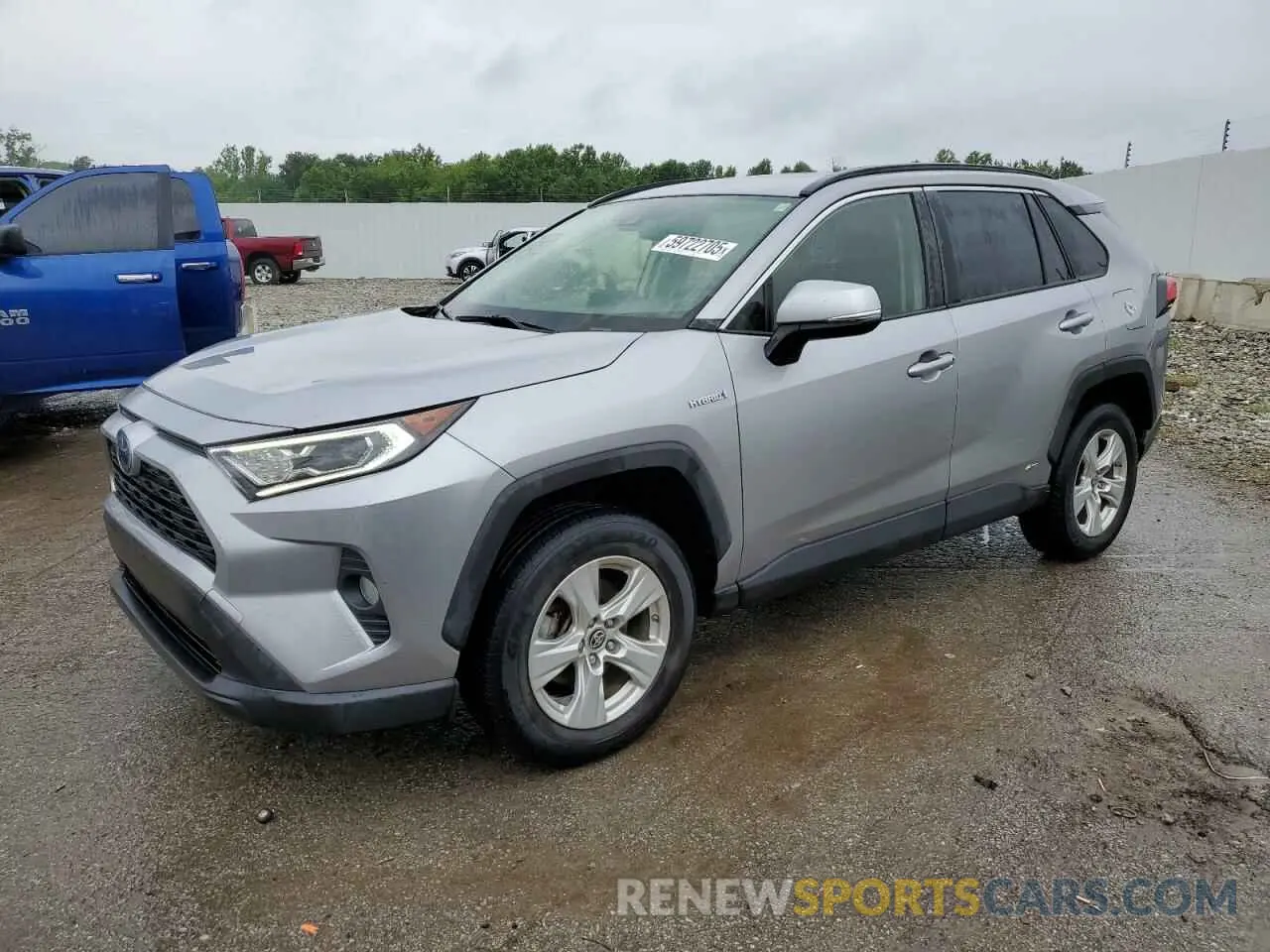 1 Photograph of a damaged car JTMRWRFV7KD043209 TOYOTA RAV4 2019