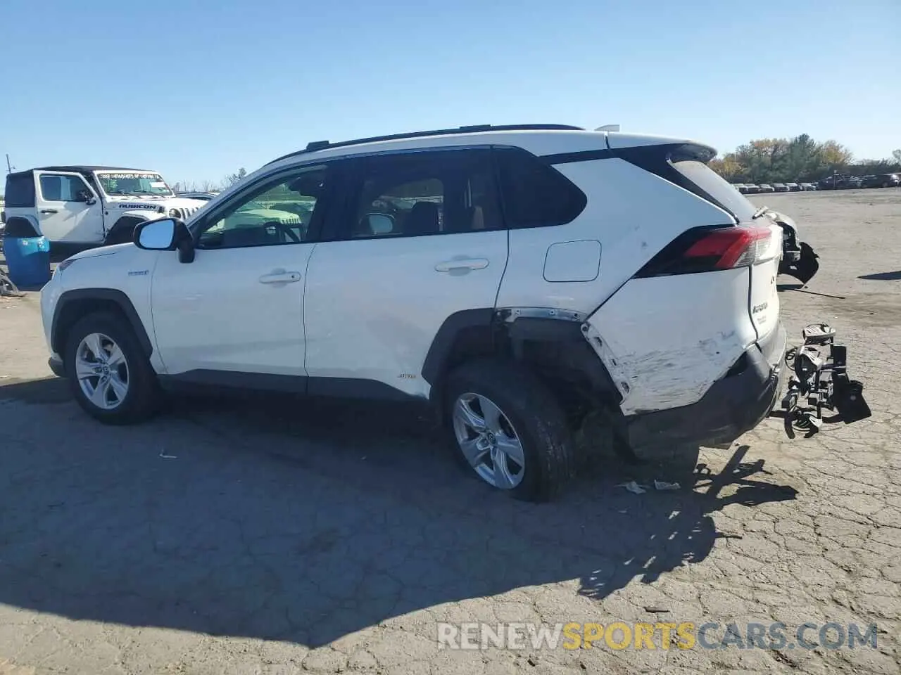 2 Photograph of a damaged car JTMRWRFV8KD011756 TOYOTA RAV4 2019