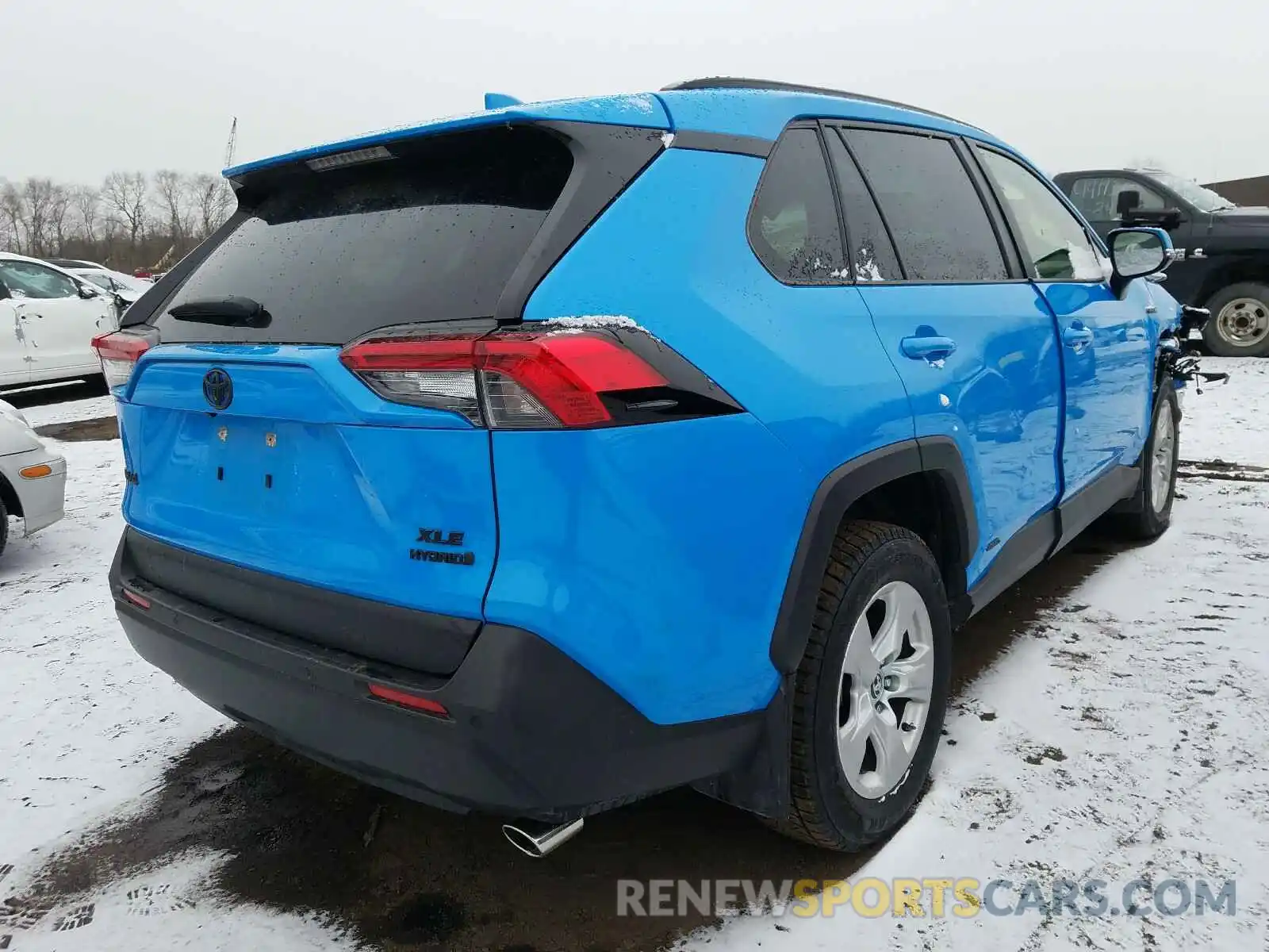 4 Photograph of a damaged car JTMRWRFV8KD014463 TOYOTA RAV4 2019